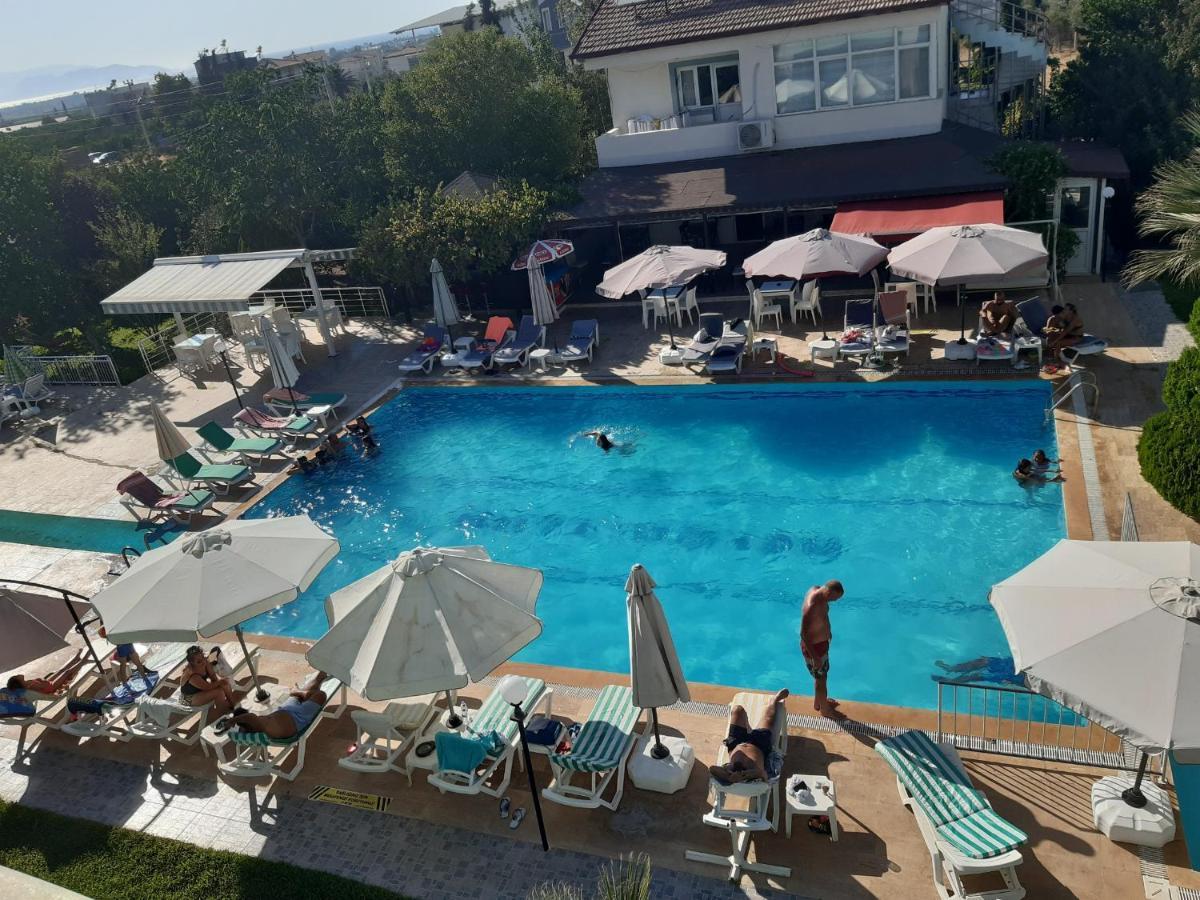 Melodi Club Apart Давутлар Екстериор снимка