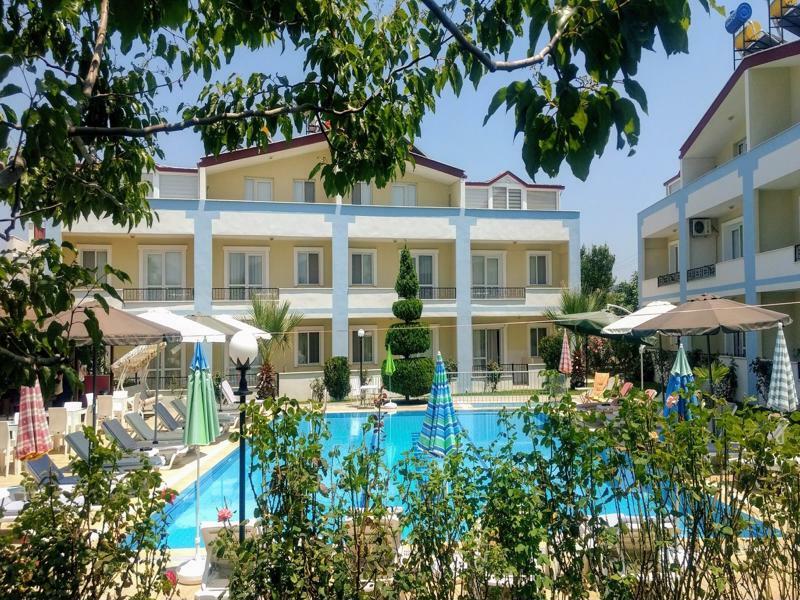 Melodi Club Apart Давутлар Екстериор снимка